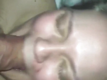 Teens Sucking Old Dicks, Compilation cumshot