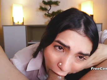 Sloppy Throat Fuck with Drooling Babe